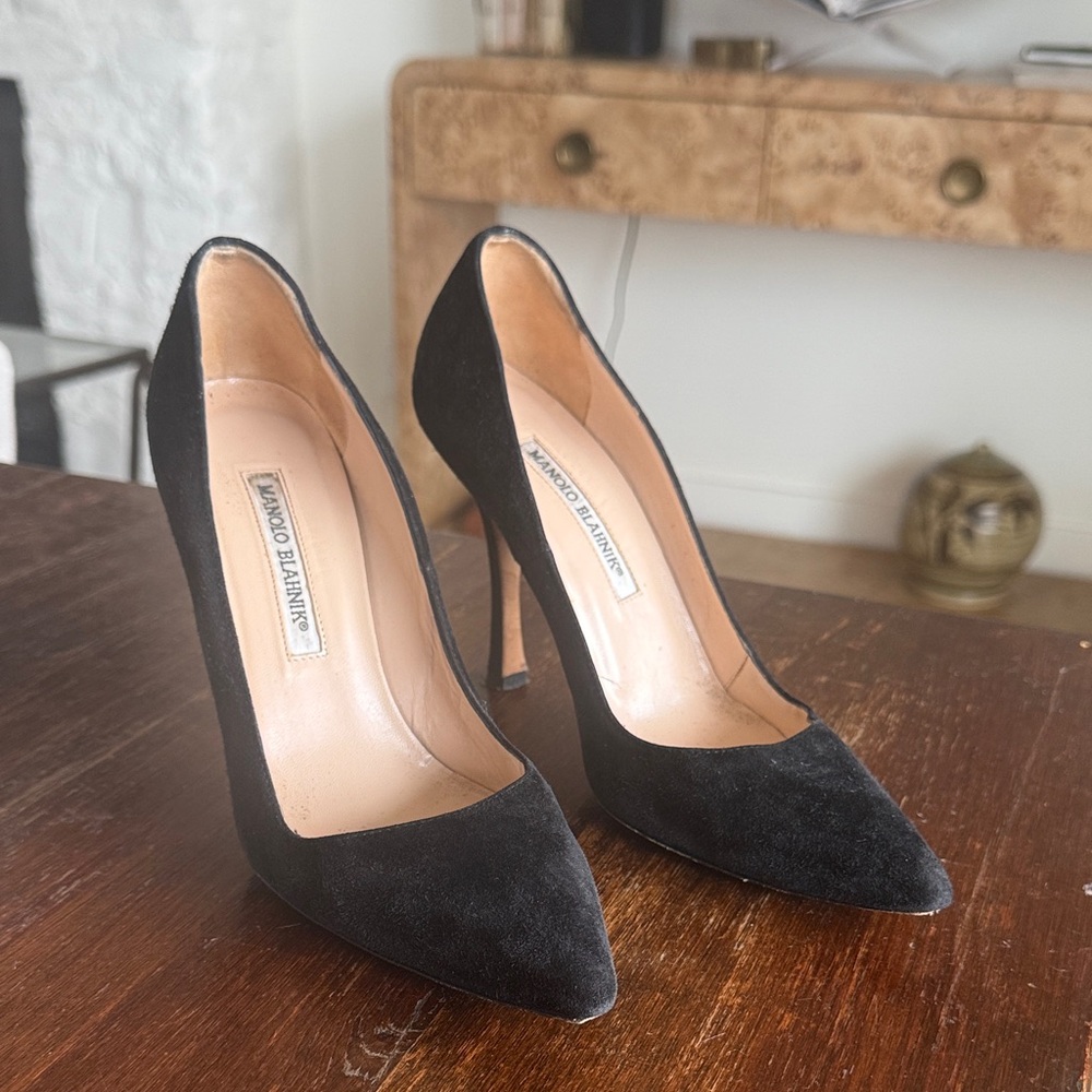 Manolo Blahnik Classic Black Heels